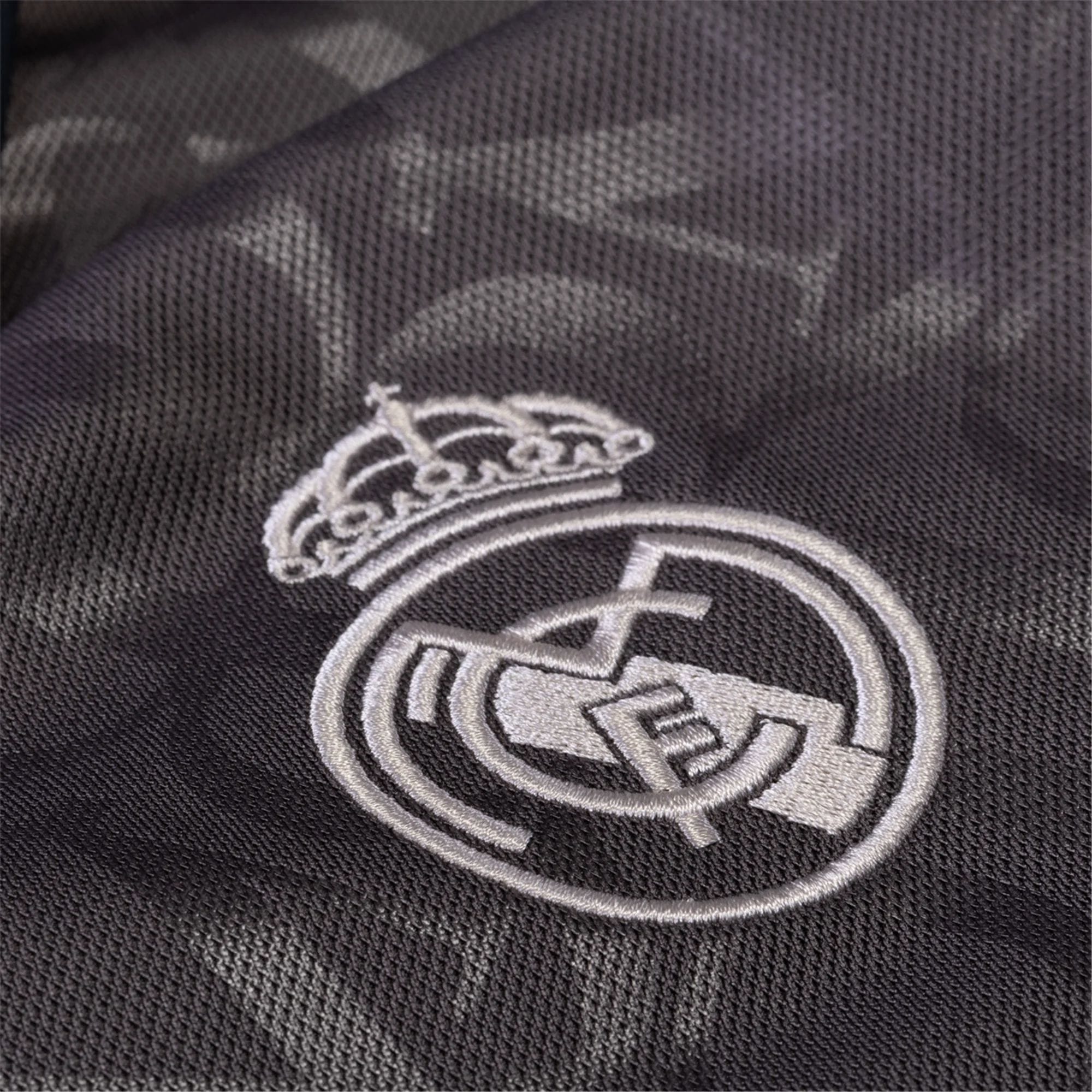 24/25 Real Madrid Third